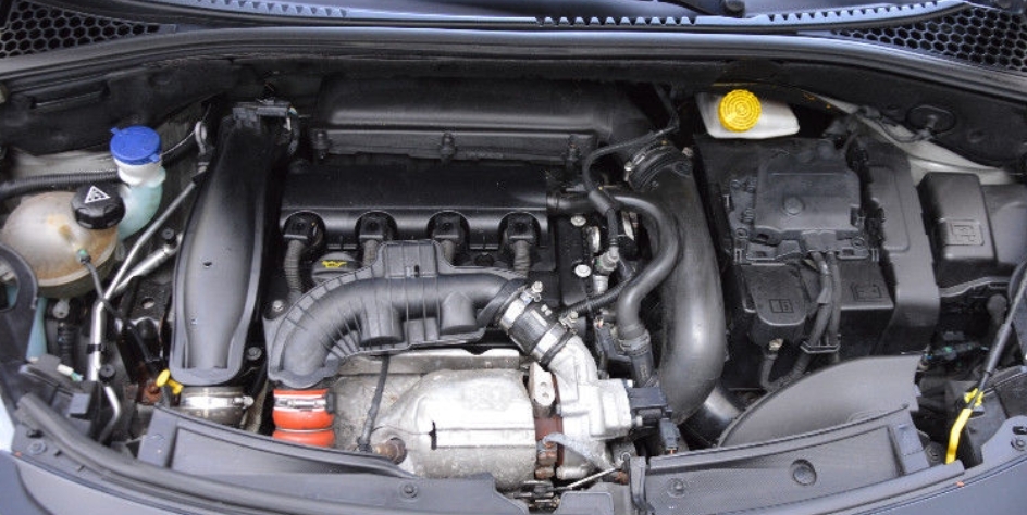 2013 Peugeot RCZ 1,6 THP Motor Engine 5FG EP 6 Cdtr 199 KW